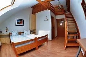 Linde 3*